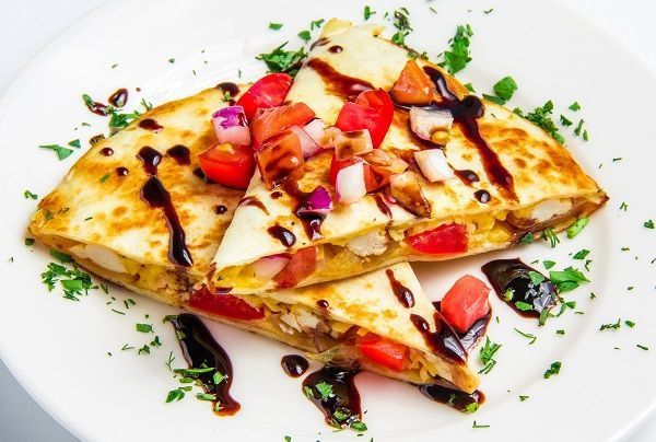 Crepes salados con verduras y pollo